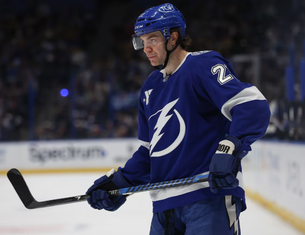 Lightning recalls forward Jack Finley, Goncalves sent down